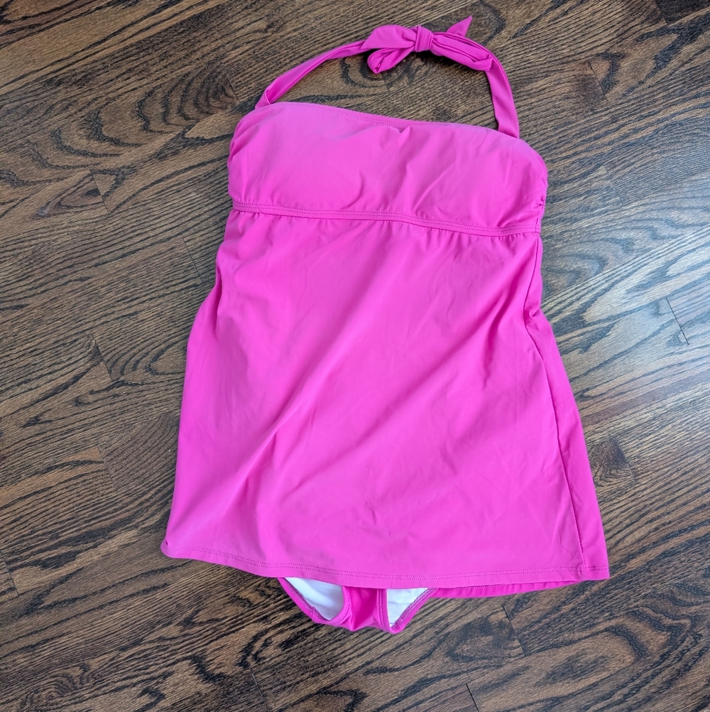 Women's Talbots Hot Pink Halter One Piece Swimsuit 12 Swimdress